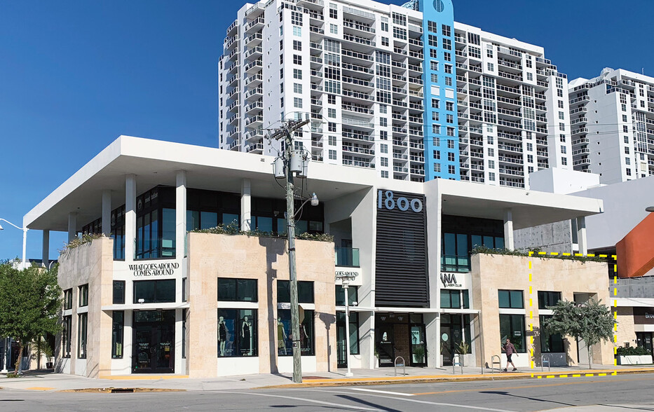 1800 Bay Rd, Miami Beach, FL for lease - Building Photo - Image 1 of 3