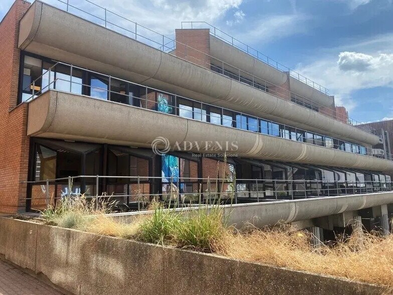 Office in Cergy for sale - Building Photo - Image 3 of 10