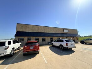 10 Southpointe Dr, Paragould, AR for lease Building Photo- Image 1 of 6