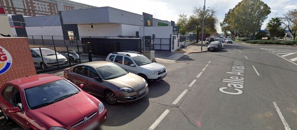 Calle Villegas, 21, SEVILLA, Sevilla for sale - Building Photo - Image 1 of 8