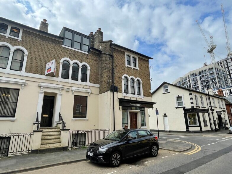 42 Broadway, Maidenhead, SL6 1LW