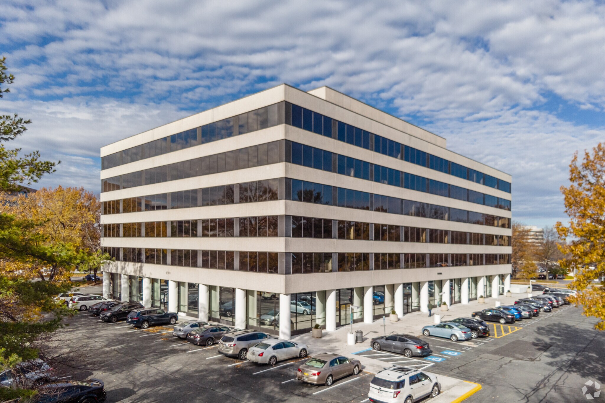 6500 Rock Spring Dr, Bethesda, MD for lease Primary Photo- Image 1 of 6
