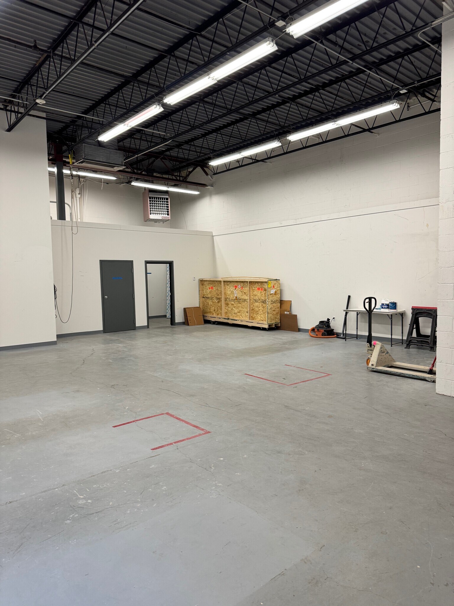 200-280 W Cummings Park, Woburn, MA for lease Building Photo- Image 1 of 7