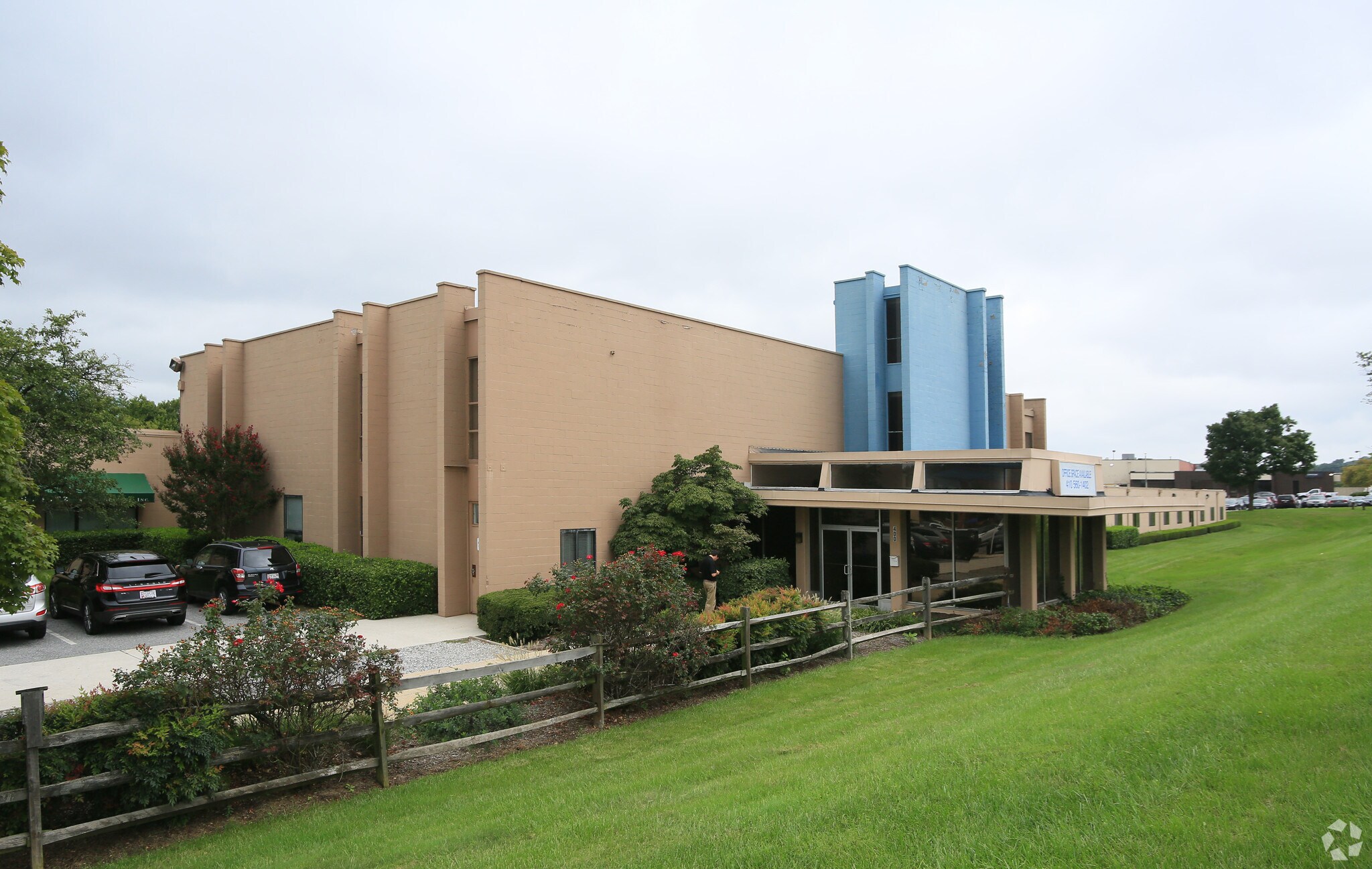 15 W Aylesbury Rd, Timonium, MD for sale Primary Photo- Image 1 of 1