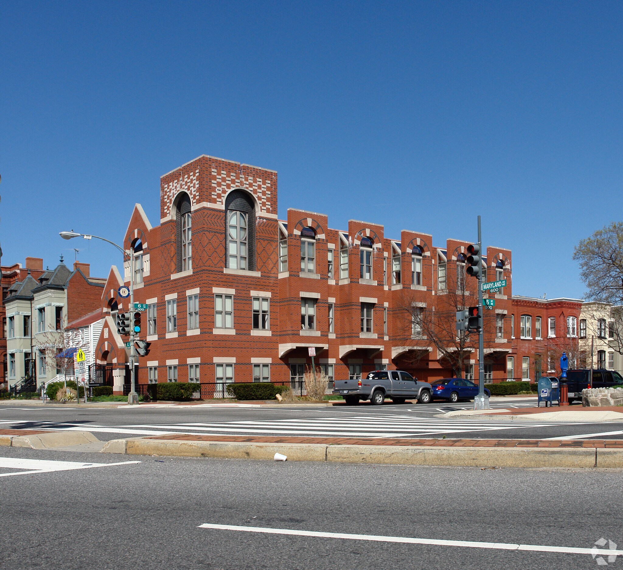 518 C St NE, Washington, DC for sale Primary Photo- Image 1 of 1