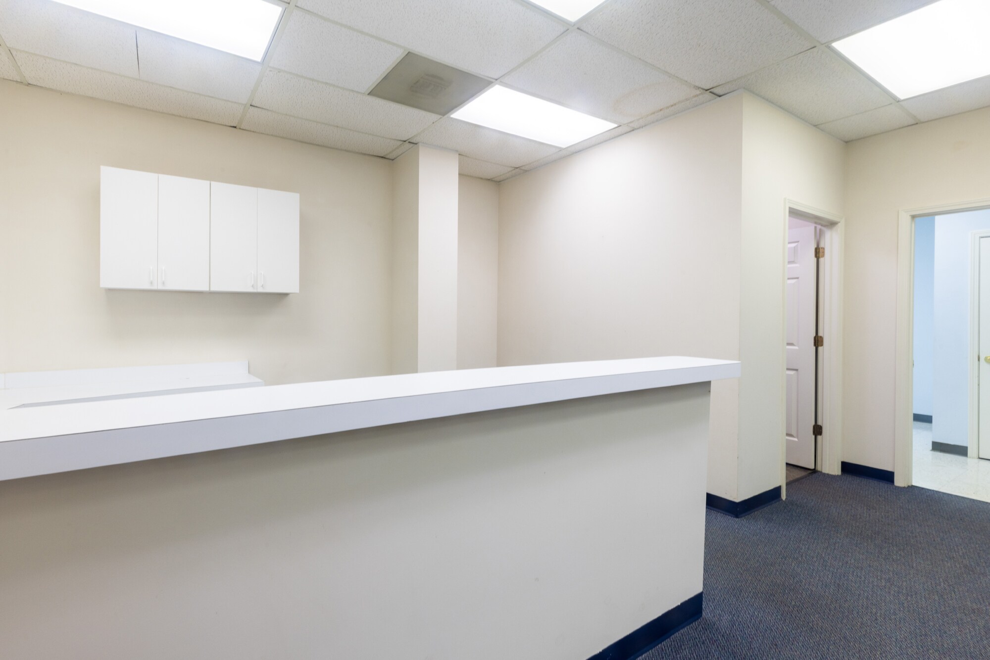 Suite J Interior Photo 4