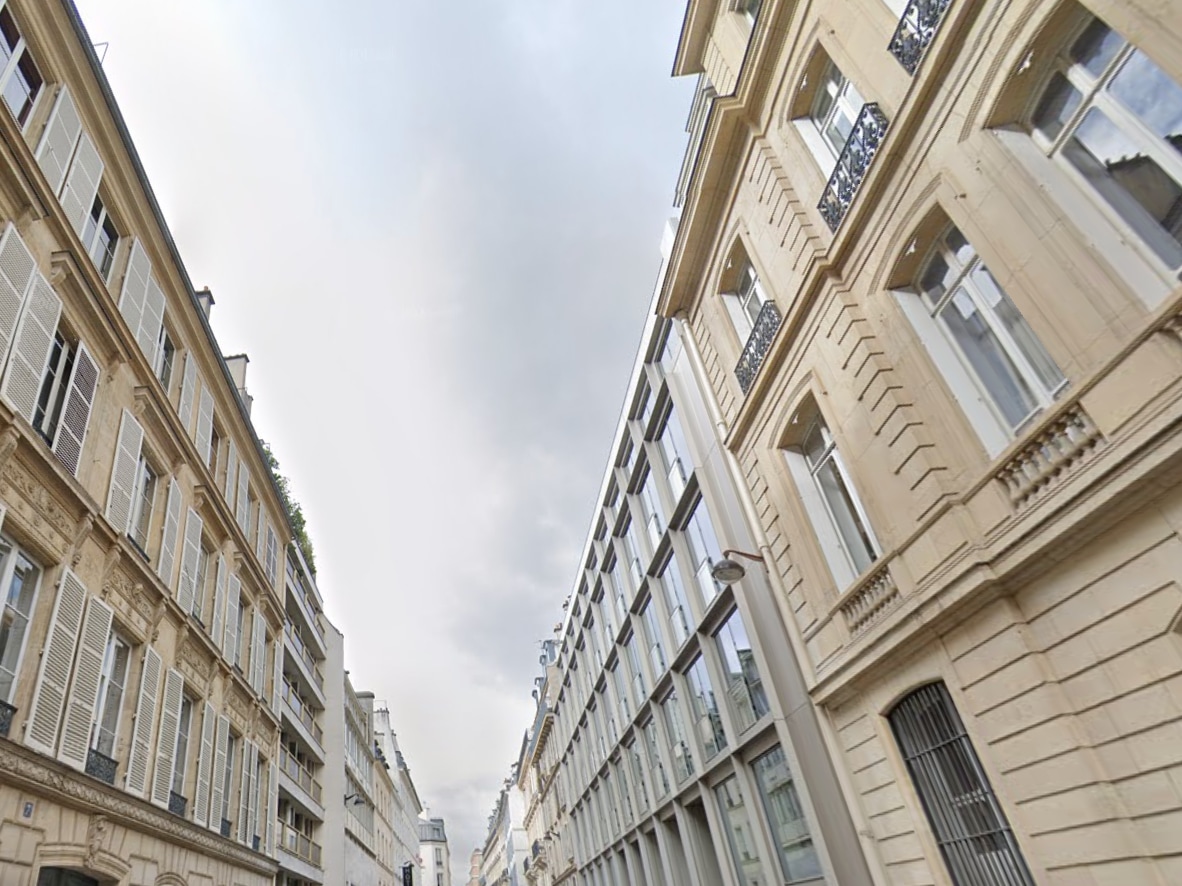 18 Rue De Penthièvre, Paris for lease Interior Photo- Image 1 of 5