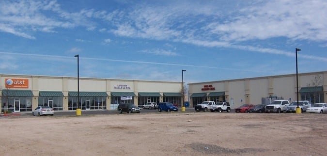 210 W Longview Ave, Midland, TX for lease - Building Photo - Image 2 of 13