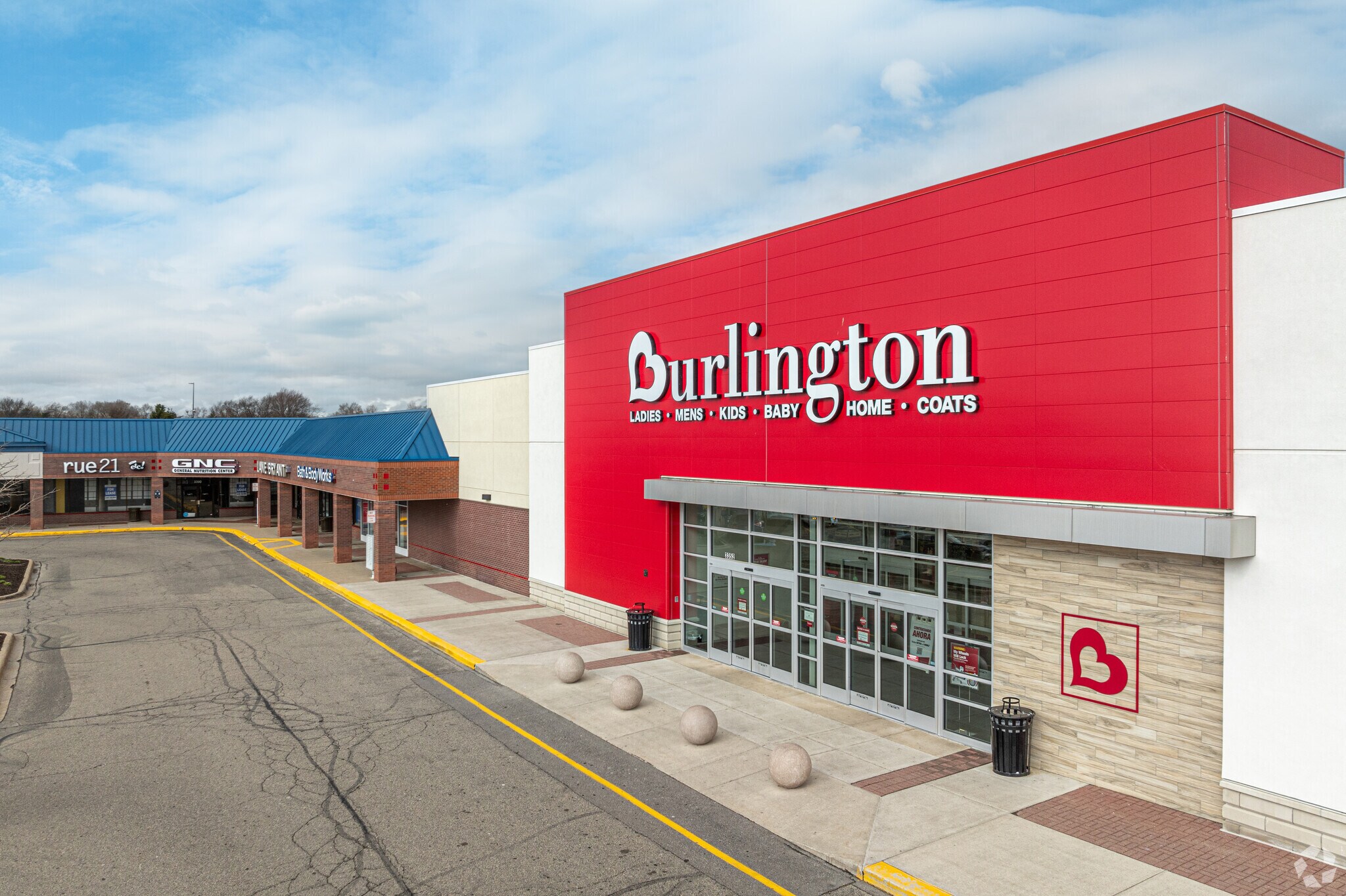 3250-3410 Alpine Dr, Grand Rapids, MI for sale Primary Photo- Image 1 of 1