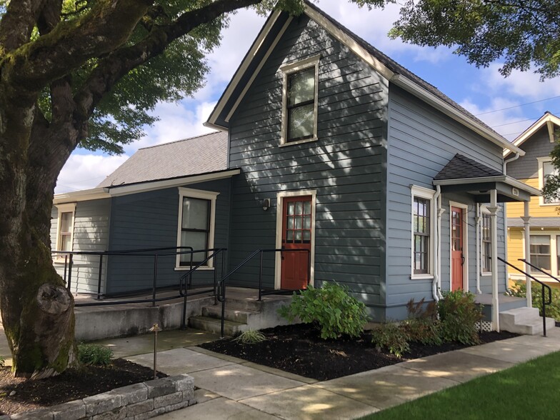 216 14th St, Oregon City, OR for sale - Building Photo - Image 1 of 1