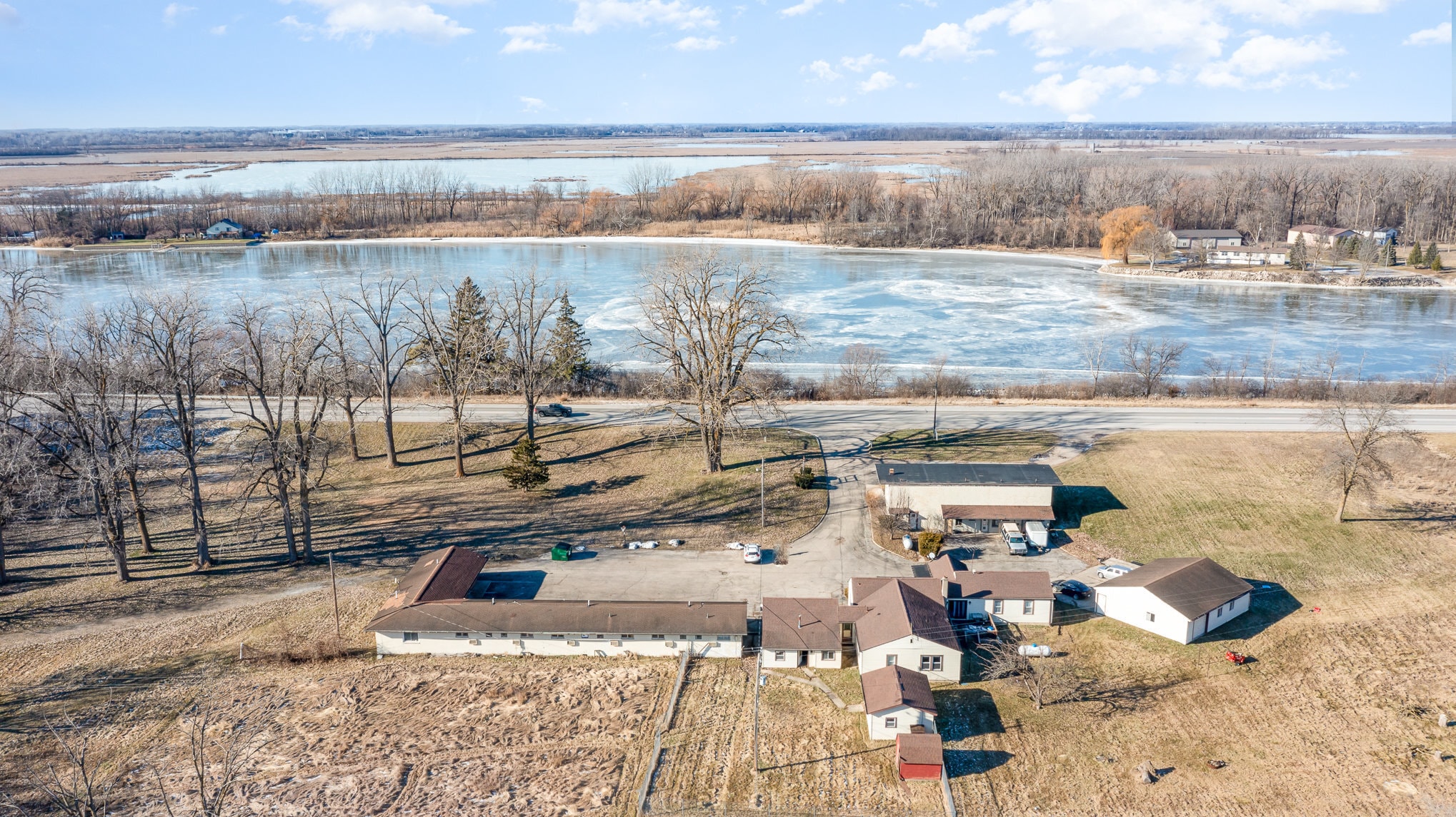 2117 S River Rd, Bay City, MI for sale Primary Photo- Image 1 of 13