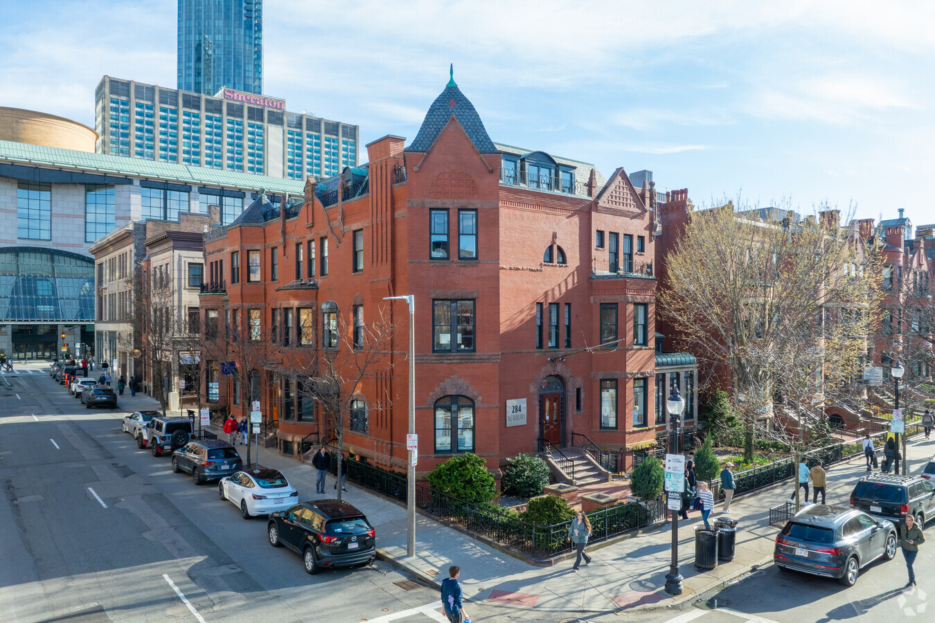 284 Newbury St, Boston, Ma 02115 