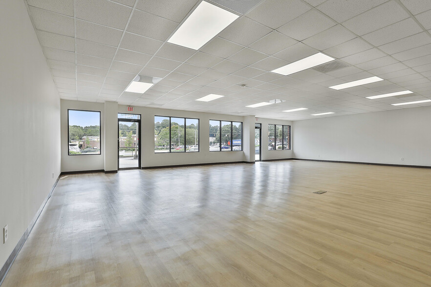 15 Baker Rd, Newnan, GA for lease - Building Photo - Image 3 of 10