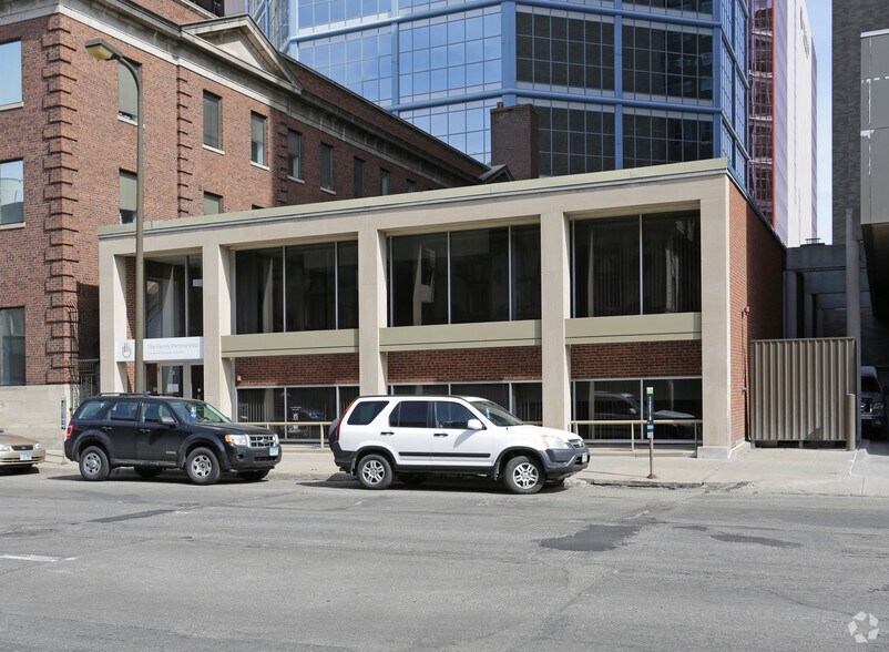 414 S 8th St, Minneapolis, MN for sale - Primary Photo - Image 1 of 4