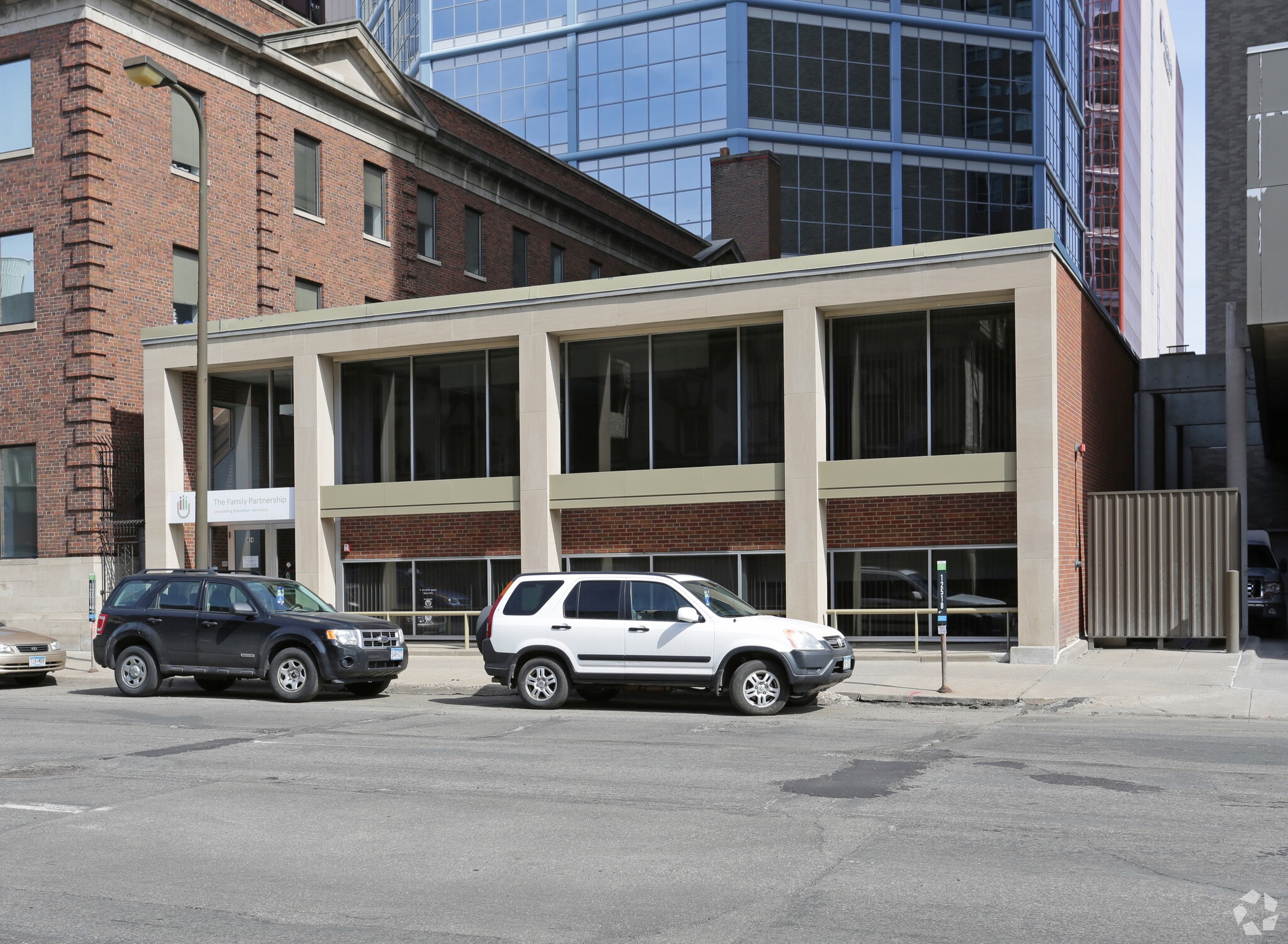 414 S 8th St, Minneapolis, MN for lease Building Photo- Image 1 of 5