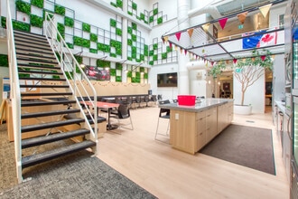 315 Queen St W, Toronto, ON for lease Interior Photo- Image 2 of 29