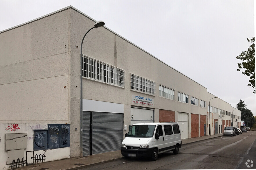 Industrial in Daganzo de Arriba, Madrid for lease - Primary Photo - Image 1 of 2