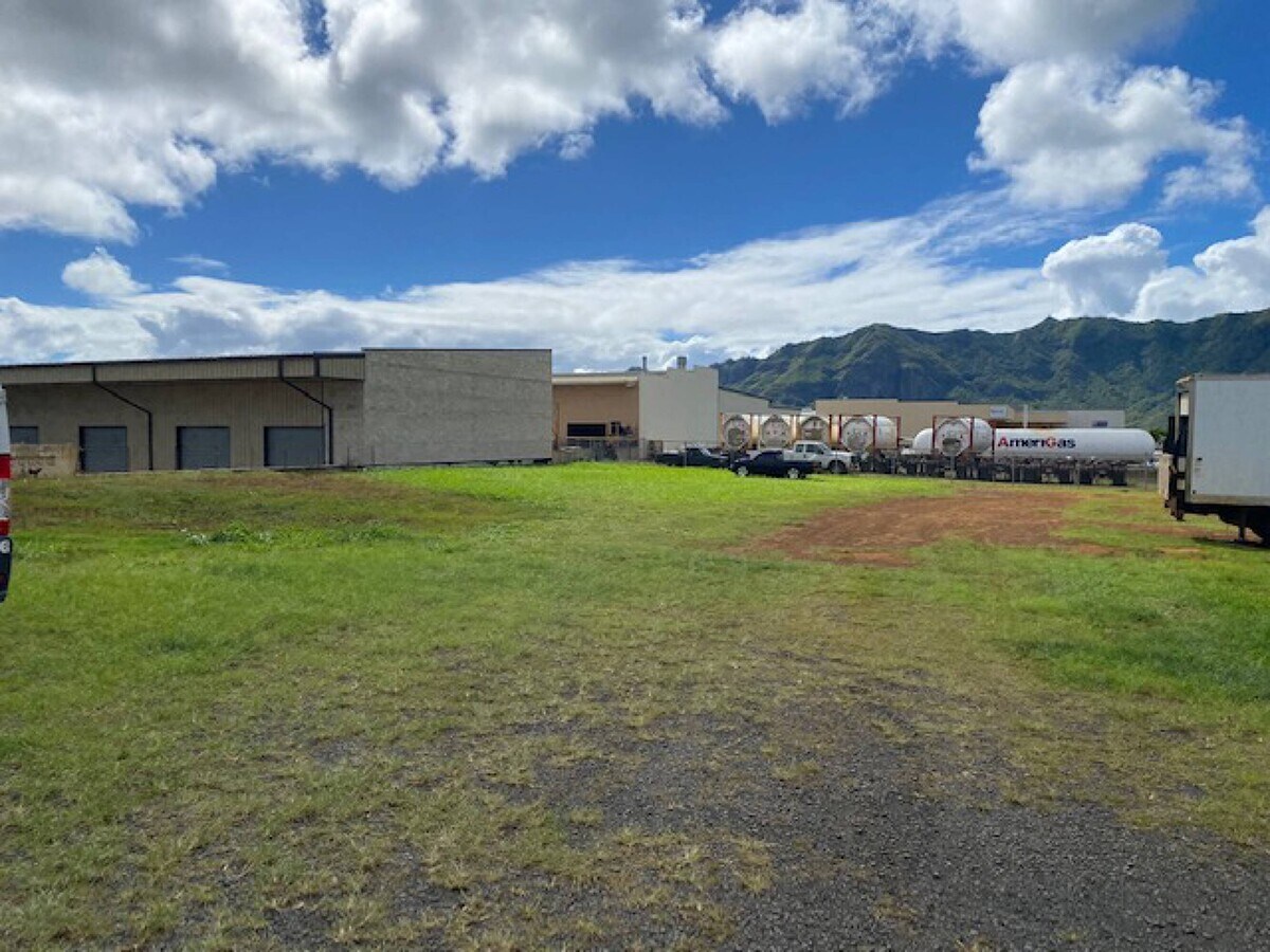 1795 Haleukana St, Lihue, HI 96766