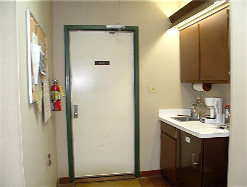 3957 Old Cottondale Rd, Marianna, FL 32448