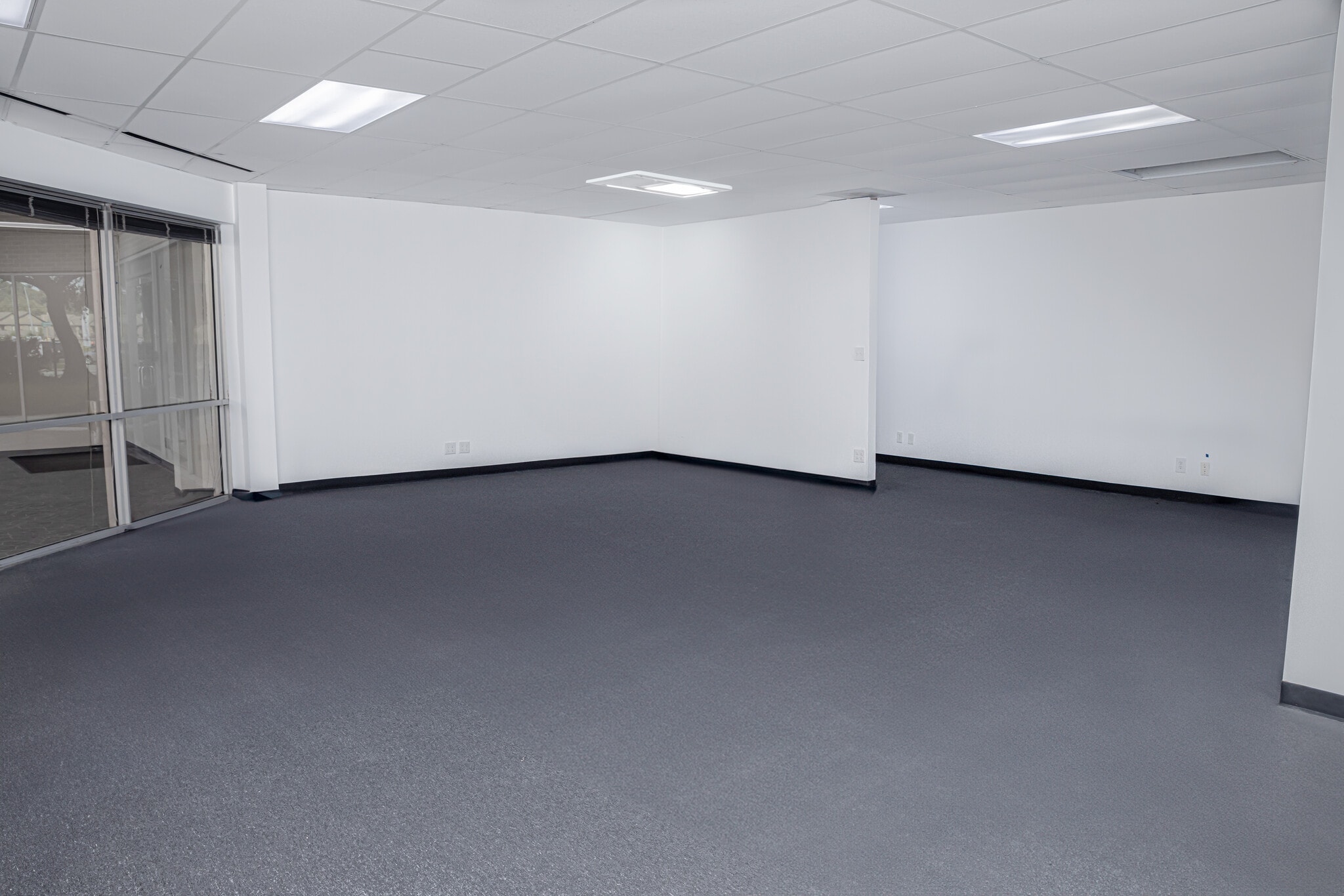 15603 Kuykendahl Rd, Houston, TX for lease Interior Photo- Image 1 of 3