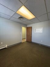 77 Meadow St, Holyoke, MA for lease Interior Photo- Image 2 of 14