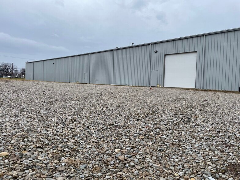 551 Earlywood Dr, Franklin, IN for sale - Building Photo - Image 1 of 1