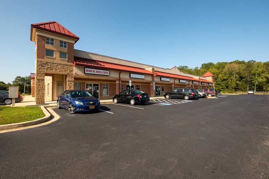 8030 Matthews Rd, Bryans Road, MD for lease - Building Photo - Image 2 of 6