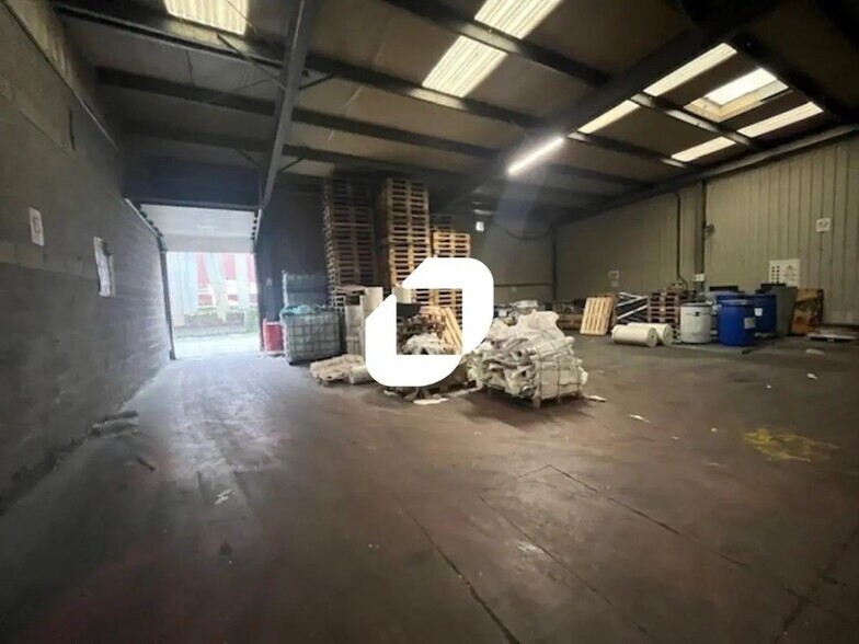 Flex in Balinghem for lease - Building Photo - Image 3 of 7