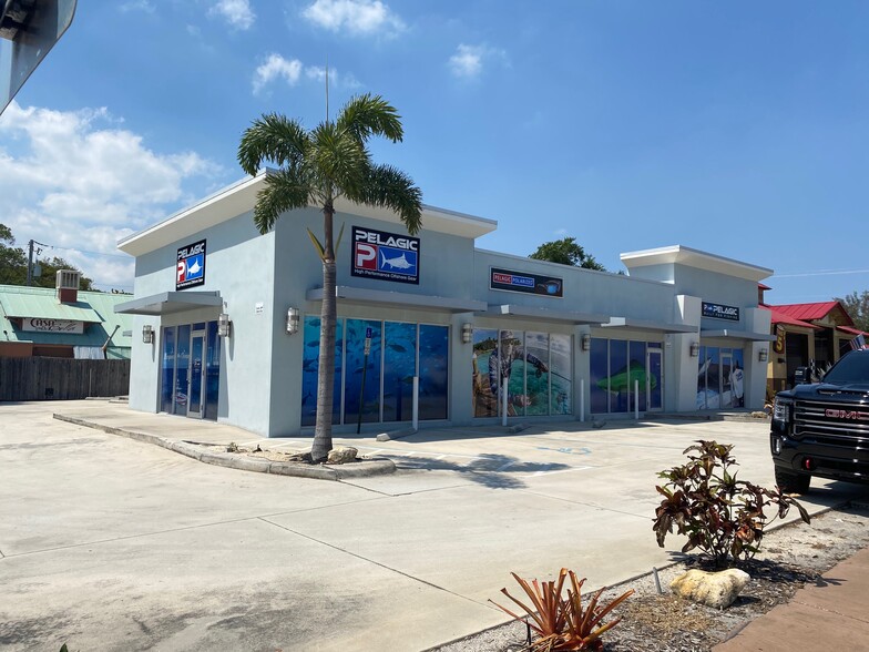 218 SW Federal Hwy, Stuart, FL for sale - Building Photo - Image 1 of 1