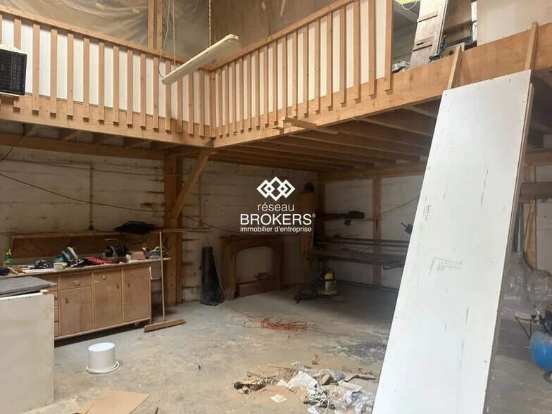 Industrial in Saint-Leu-la-Forêt for lease - Interior Photo - Image 2 of 3