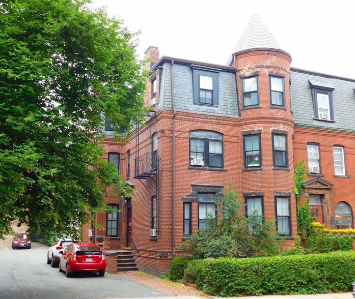 23 Ware St, Cambridge, MA for sale - Primary Photo - Image 1 of 1