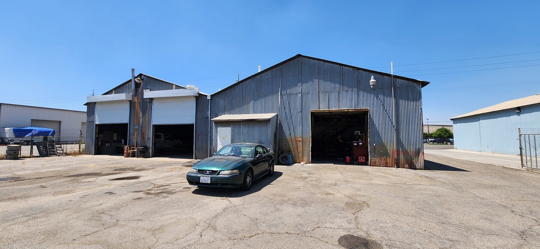 2485 S Cherry Ave, Fresno, CA 93706