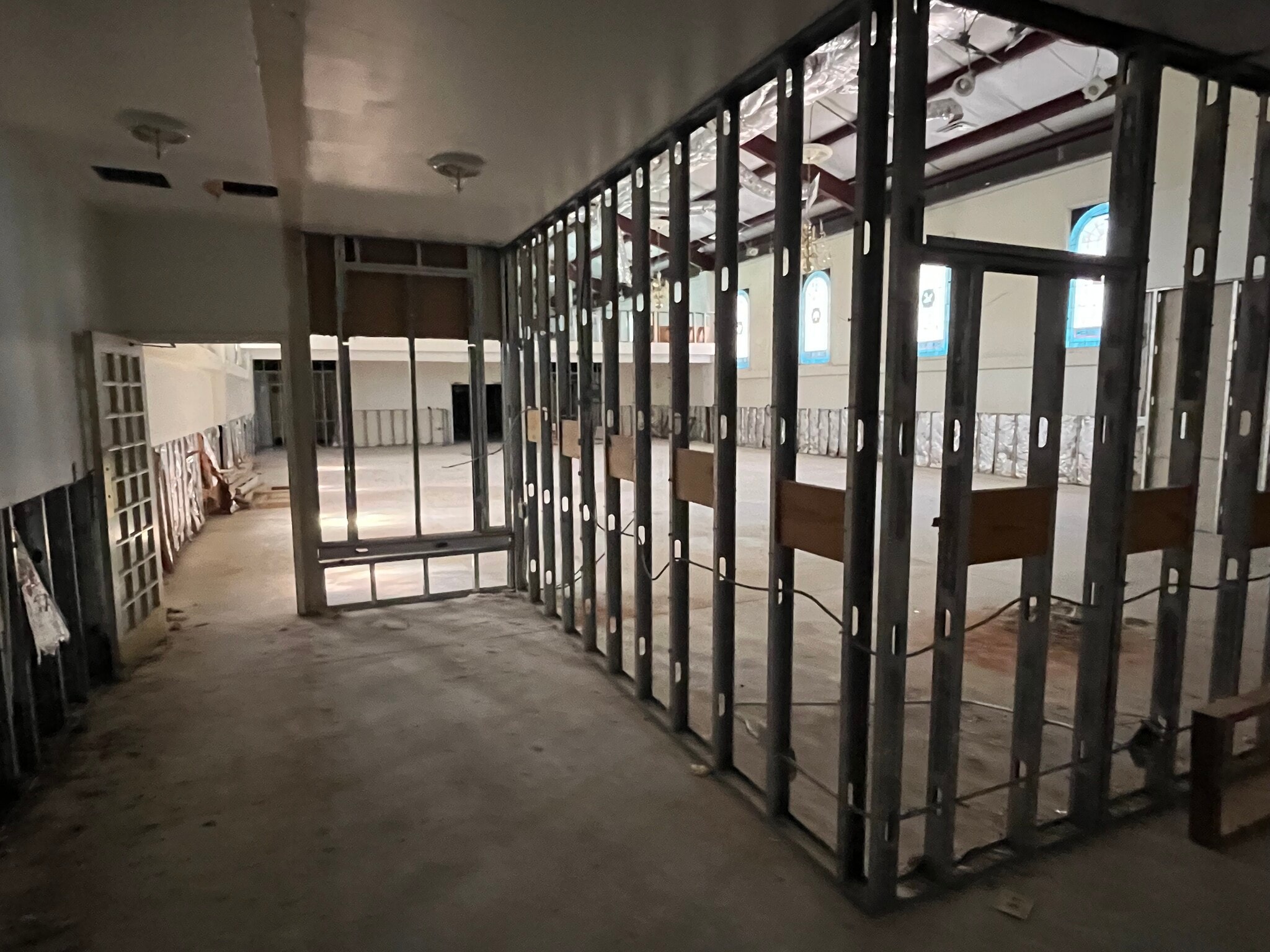 688 Donald Lee Hollowell Pkwy NW, Atlanta, GA for lease Interior Photo- Image 1 of 4