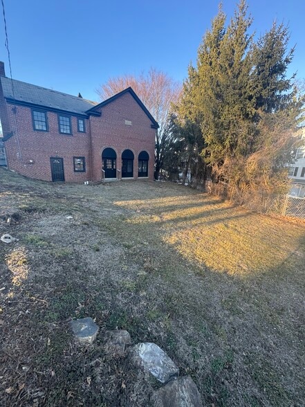 236 E Gay St, West Chester, PA for sale - Building Photo - Image 3 of 5