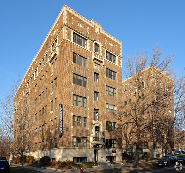 79 Western Ave N, Saint Paul, MN for sale - Building Photo - Image 1 of 1