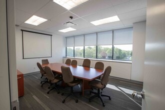 2475 Boul Laurier, Québec, QC for lease Interior Photo- Image 2 of 6