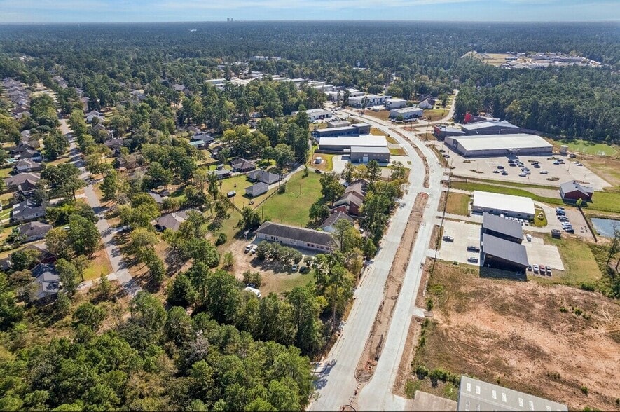 32618 Tamina Rd, Magnolia, TX for sale - Aerial - Image 2 of 16