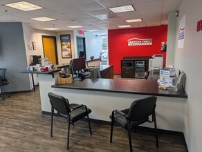 8555 W Forest Home Ave, Greenfield, WI for lease Interior Photo- Image 1 of 21