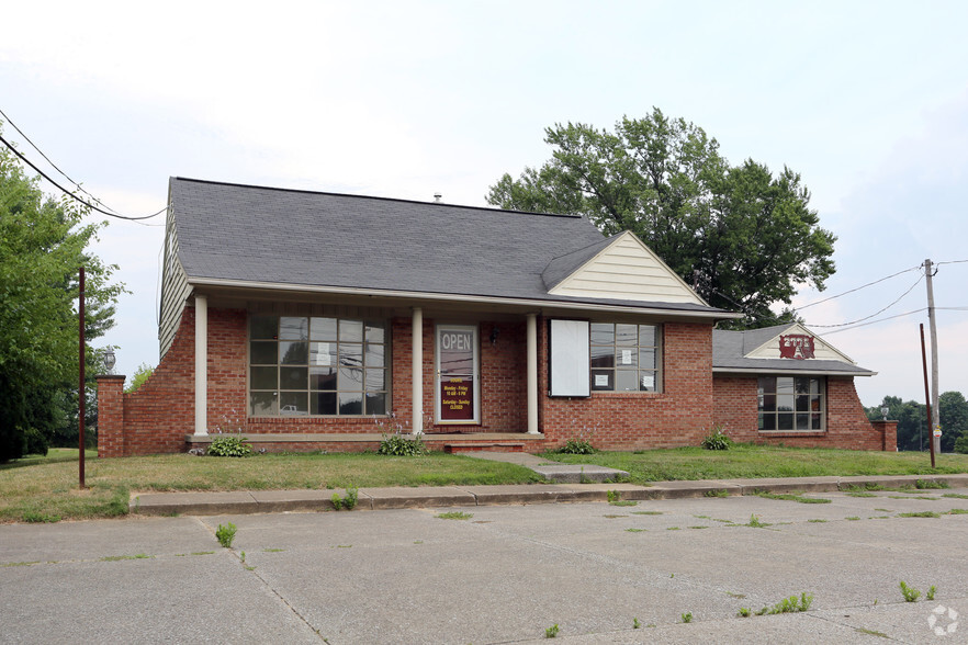 Retail in Akron, OH for sale - Primary Photo - Image 1 of 1