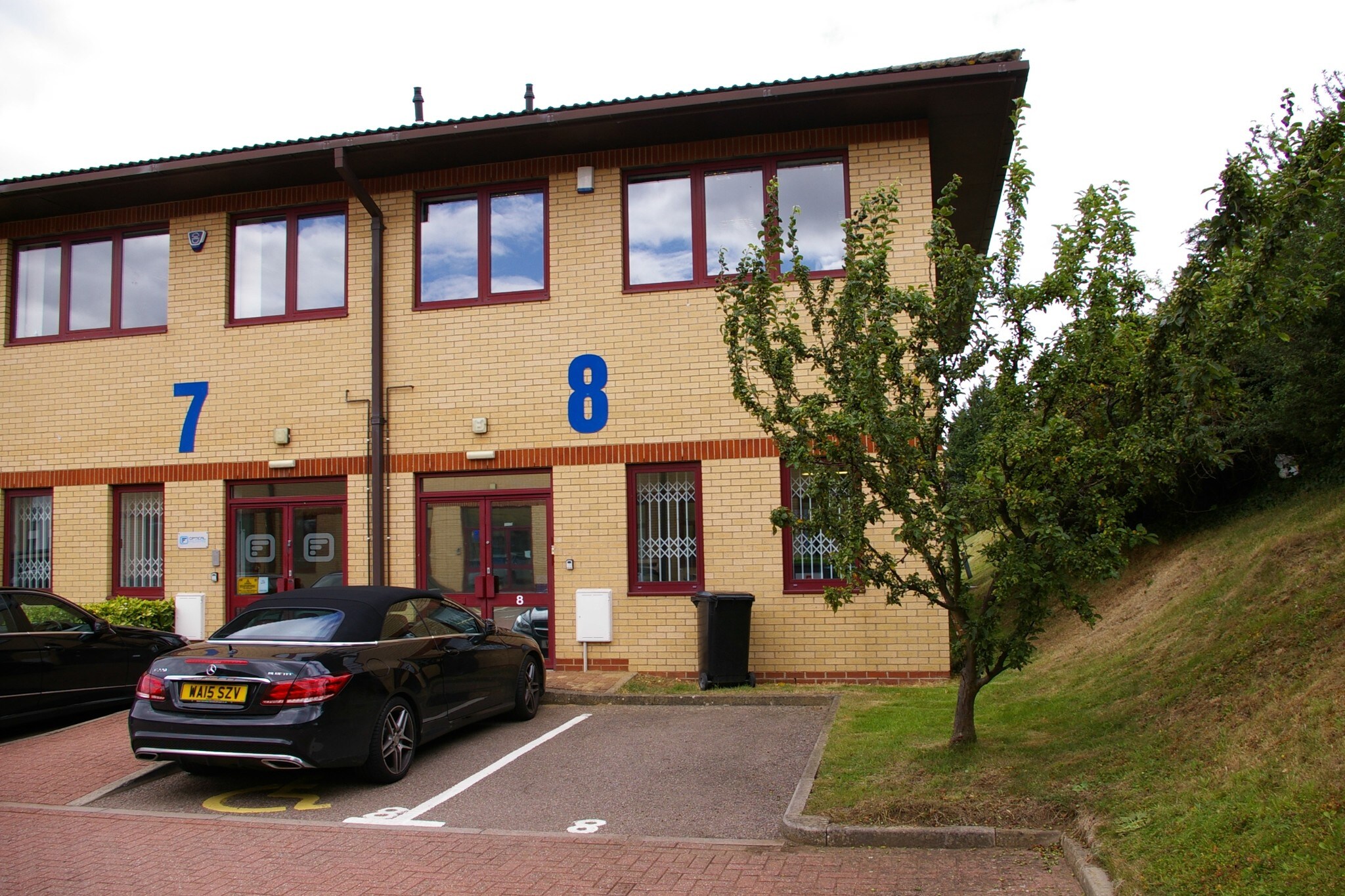 Wenman Rd, Thame for sale Building Photo- Image 1 of 1