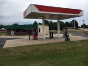 105 W Highway 174, Mount Vernon MO - Gas Station