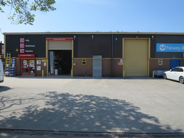 Brunel Rd, Newton Abbot for lease - Building Photo - Image 2 of 9