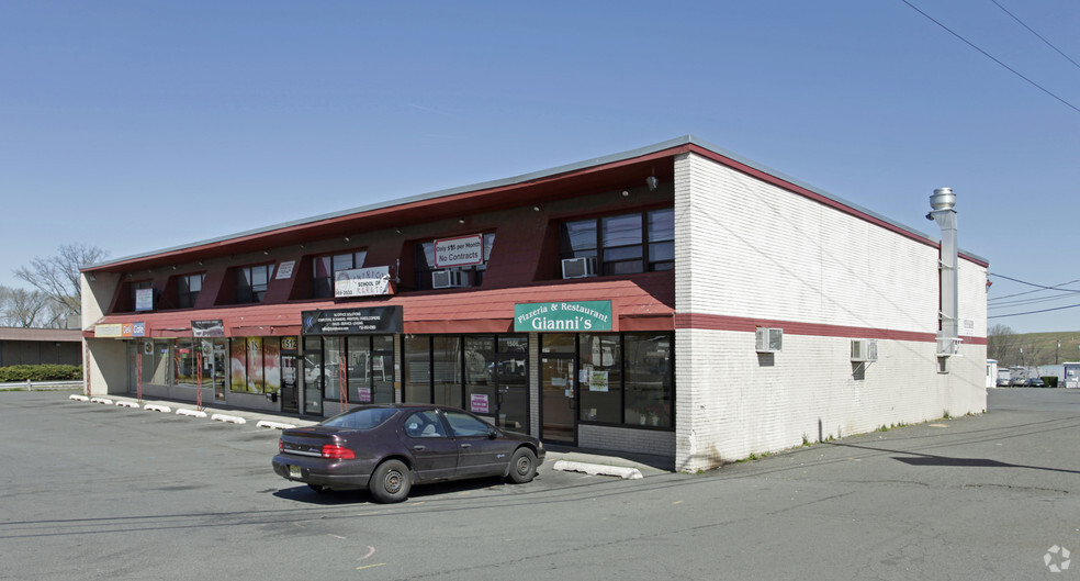 1504-1520 Roosevelt Ave, Carteret, NJ for lease - Building Photo - Image 2 of 2