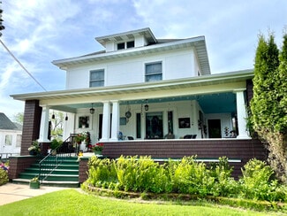 More details for 317 E Park Ave, Minocqua, WI - Hospitality for Sale