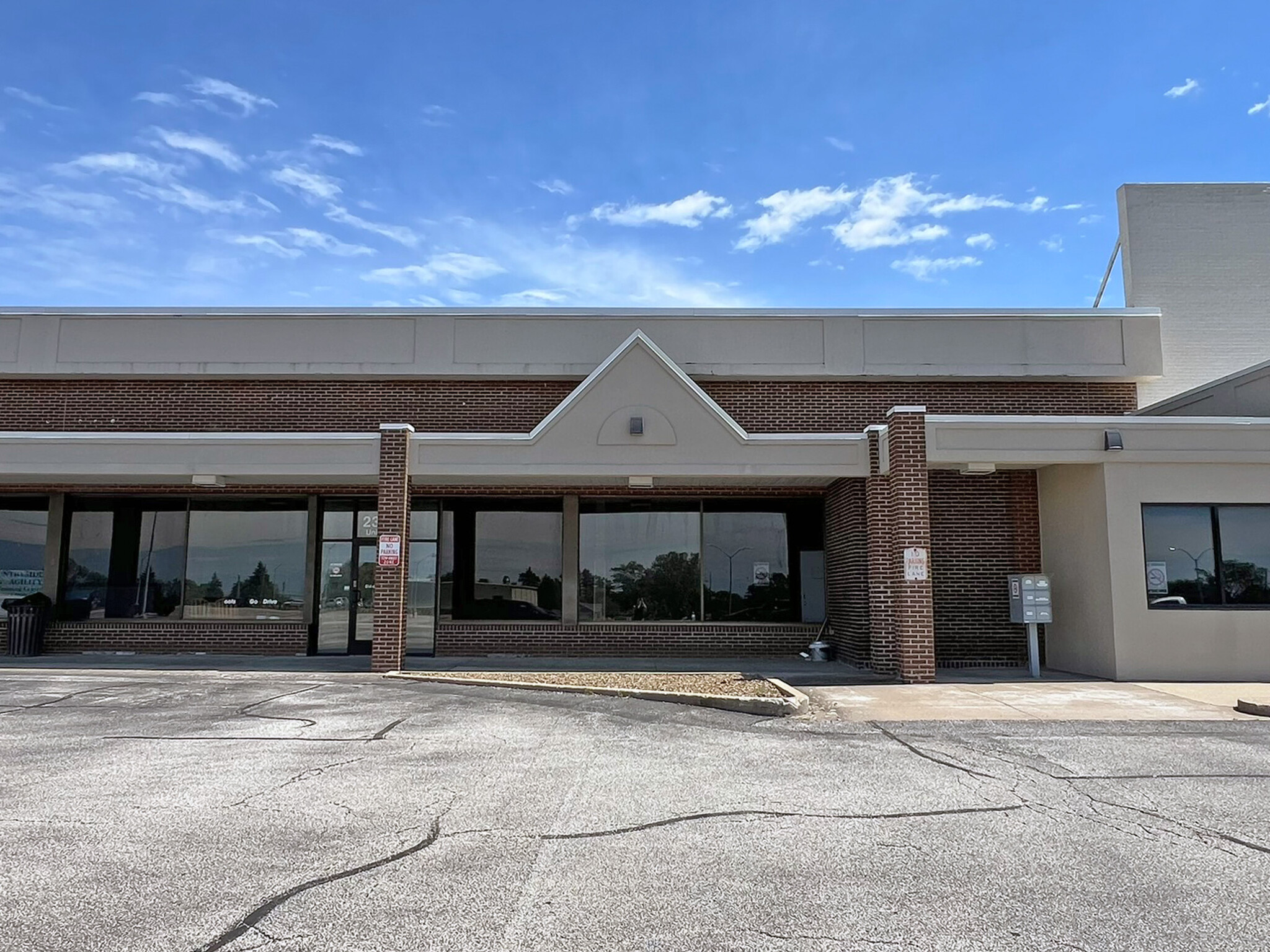 2301 W 38th St, Erie, PA for lease Building Photo- Image 1 of 11