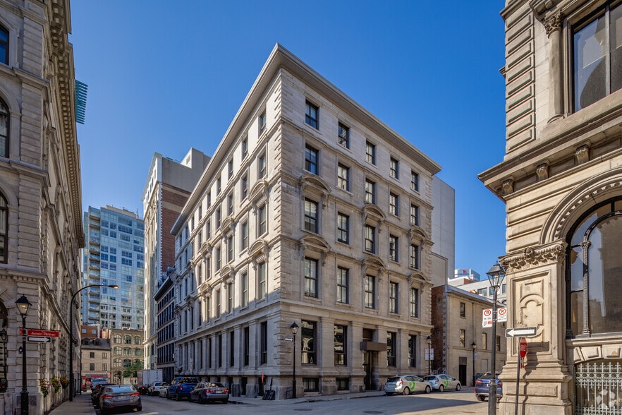 450 Rue Sainte-Hélène, Montréal, QC for sale - Primary Photo - Image 1 of 3