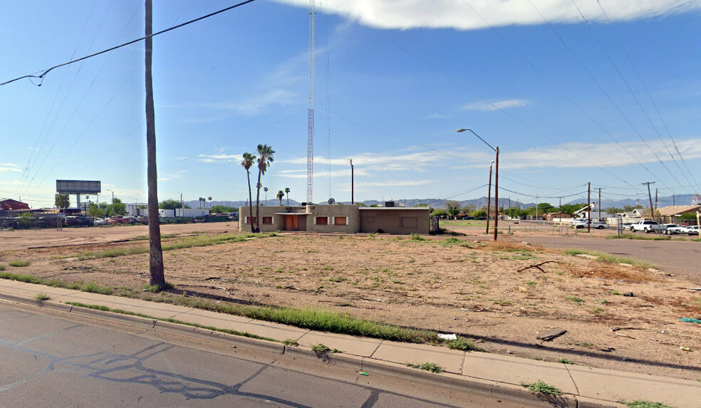 2345 W Buckeye Rd, Phoenix, AZ for lease - Building Photo - Image 1 of 3