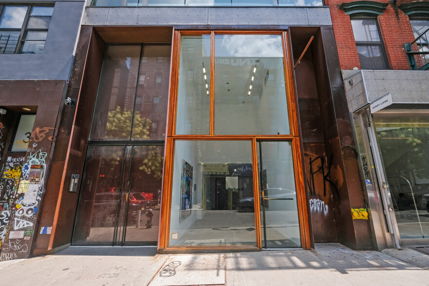 30 Orchard St, New York, NY for sale - Building Photo - Image 1 of 10