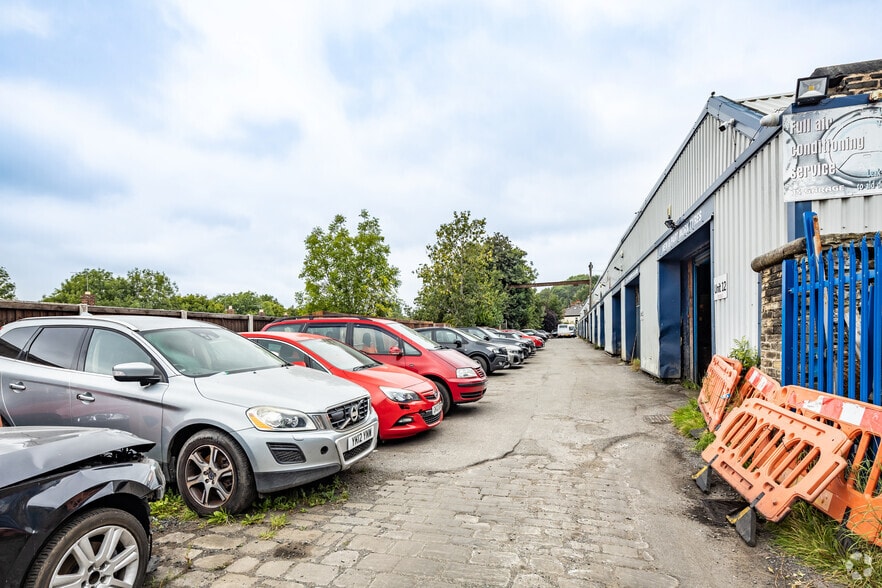 Powell Rd, Shipley for lease - Building Photo - Image 2 of 3