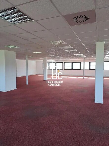 Office in Ancenis-Saint-Géréon for lease - Interior Photo - Image 3 of 6